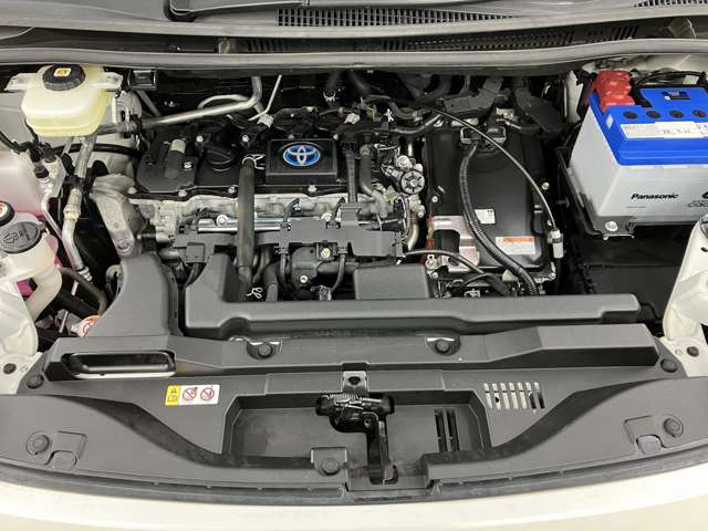 トヨタ ヴォクシー １．８ ハイブリッド Ｓ－Ｚ Ｅ－ＦＯＵＲ ４ＷＤ R5年 (東北) 99