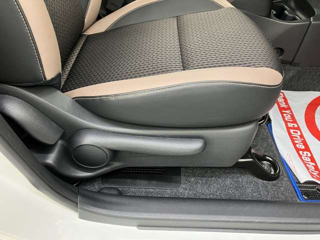 日産 ノート １．２ Ｅ－ＰＯＷＥＲ メダリスト ＦＯＵＲ ４ＷＤ R1年 (東北) 99