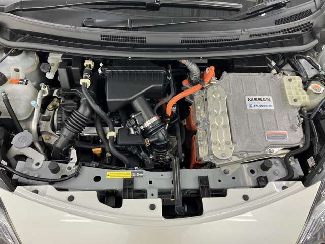 日産 ノート １．２ Ｅ－ＰＯＷＥＲ メダリスト ＦＯＵＲ ４ＷＤ R1年 (東北) 99