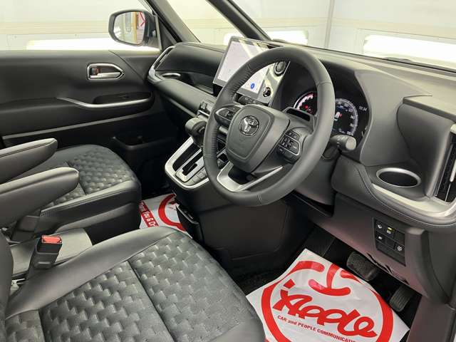 トヨタ ヴォクシー ２．０ Ｓ－Ｚ ４ＷＤ R7年 (東北) 99