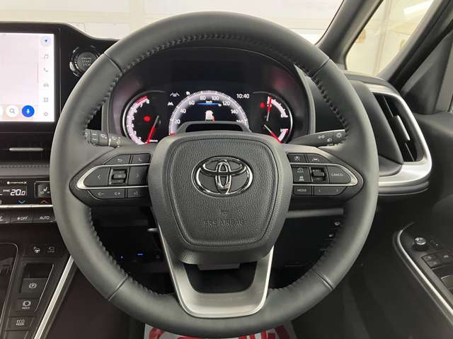 トヨタ ヴォクシー ２．０ Ｓ－Ｚ ４ＷＤ R7年 (東北) 99