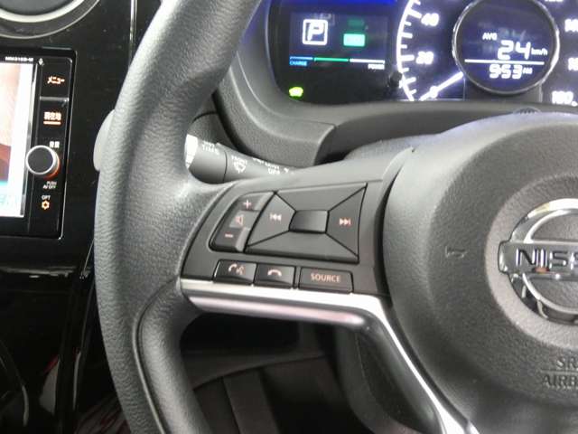 日産 ノート １．２ Ｅ－ＰＯＷＥＲ Ｘ ＦＯＵＲ ４ＷＤ H30年 (東北) 99