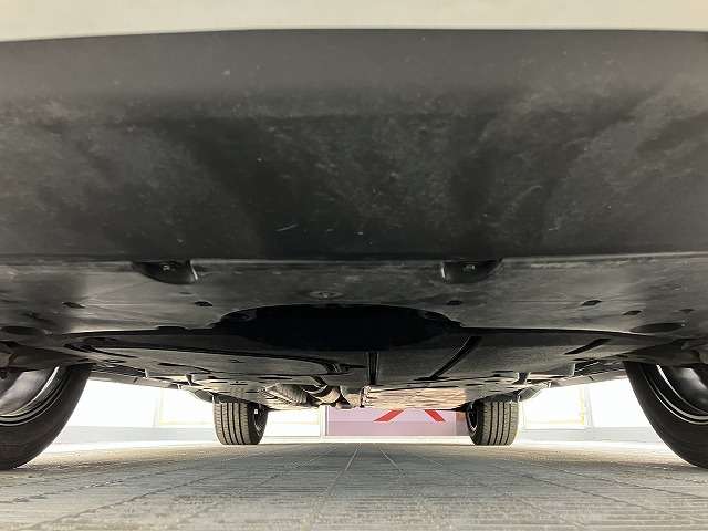 トヨタ ハリアー ２．０ Ｚ レザーパッケージ ４ＷＤ R5年 (東北) 99