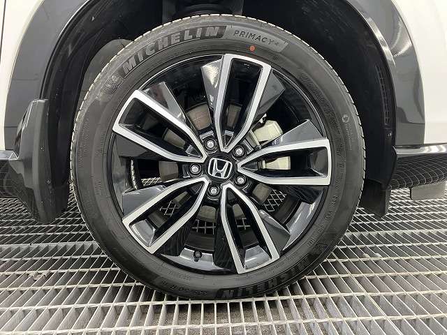 ホンダ ヴェゼル １．５ Ｅ：ＨＥＶ Ｚ ４ＷＤ R4年 (東北) 99
