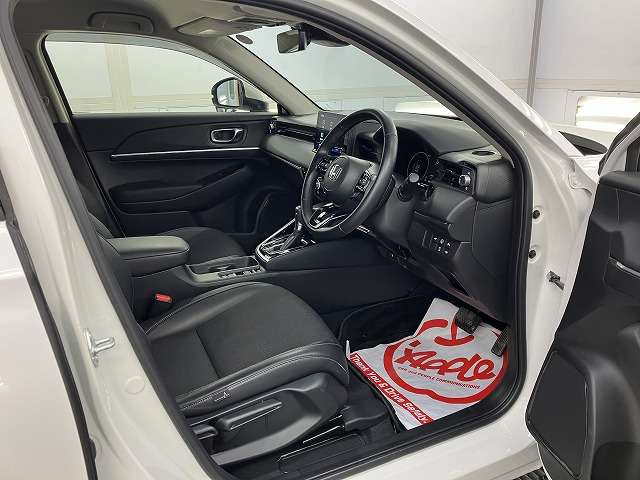 ホンダ ヴェゼル １．５ Ｅ：ＨＥＶ Ｚ ４ＷＤ R4年 (東北) 99