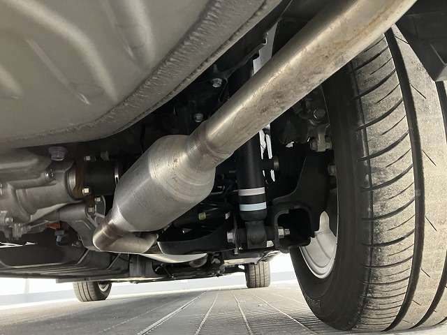 トヨタ ノア １．８ ハイブリッド Ｓ－Ｚ Ｅ－ＦＯＵＲ ４ＷＤ R6年 (東北) 99