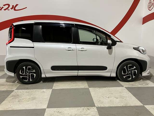 トヨタ シエンタ　ハイブリッド ハイブリッド １．５ Ｚ Ｅ－ＦＯＵＲ ４ＷＤ R7年 (東北) 99