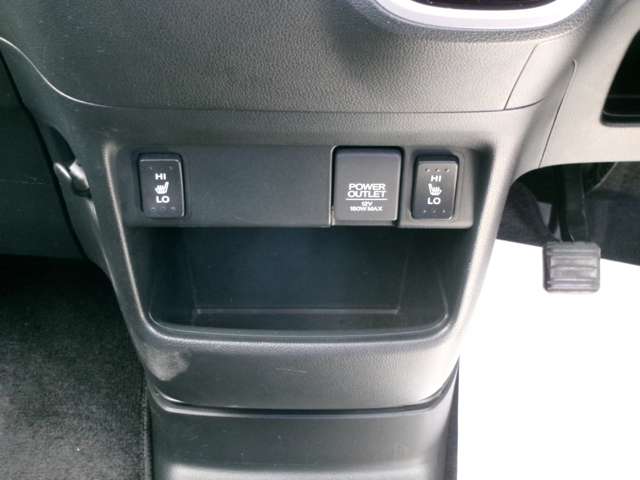 ホンダ Ｎ　ＢＯＸ ６６０ カスタムＧ ＳＳパッケージ ４ＷＤ H26年 (東北) 99
