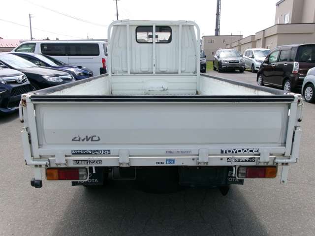 トヨタ トヨエース ２．８ ロング スーパーシングルジャストロー ディーゼル ４ＷＤ H10年 (東北) 99
