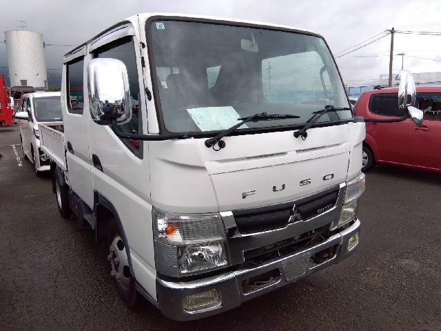 三菱フソウ キャンター ３．０ ダブルキャブ 全低床 ディーゼルターボ H29年 (四国) 99