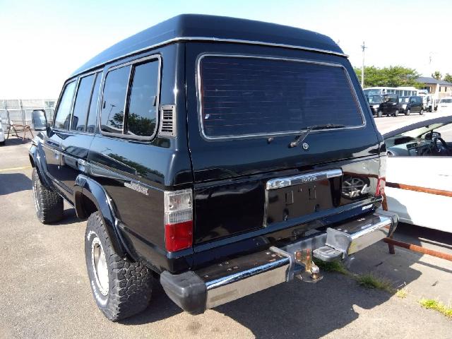 トヨタ ランドクルーザー７０ ４．０ ＶＸ ハイルーフ ディーゼルターボ ４ＷＤ H1年 (四国) 99