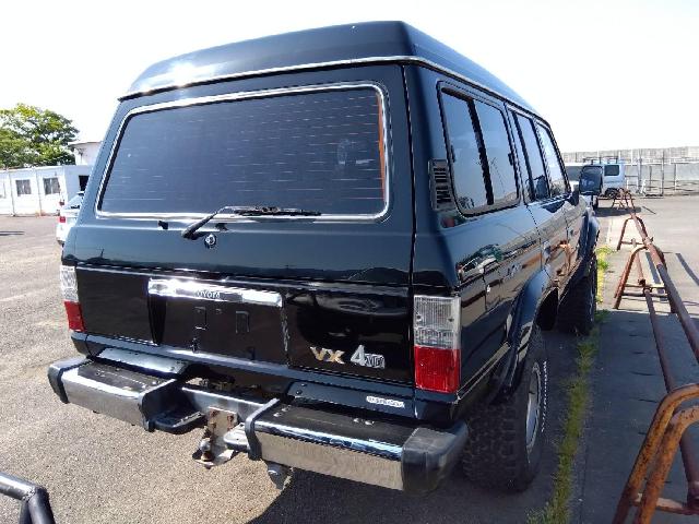 トヨタ ランドクルーザー７０ ４．０ ＶＸ ハイルーフ ディーゼルターボ ４ＷＤ H1年 (四国) 99
