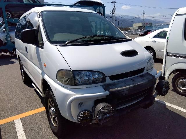 三菱 デリカスペースギア エクシードＩ Ｄ－ＴＢ ４ＷＤ H8年 (四国) 99