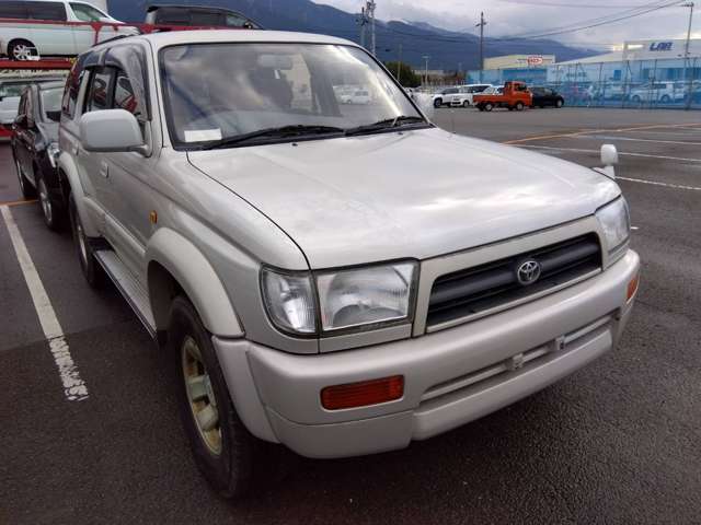 トヨタ ハイラックスサーフ ３．０ ＳＳＲ－Ｘ ワイドボディ ディーゼルターボ ４ＷＤ H8年 (四国) 99