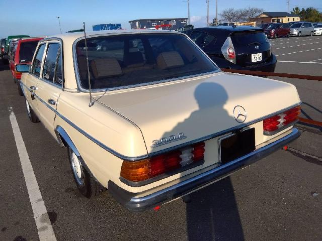 メルセデスベンツ メルセデスベンツ ３００Ｄ ディーゼル S57年 (四国) 99