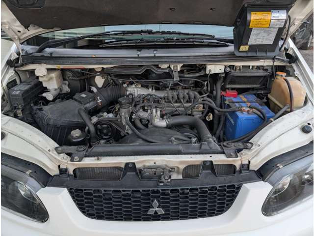 三菱 デリカスペースギア ３．０ シャモニー ハイルーフ ４ＷＤ H15年 (四国) 99