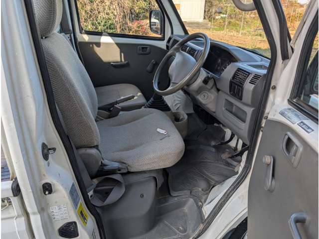 三菱 ミニキャブトラック ４ＷＤ H13年 (四国) 99