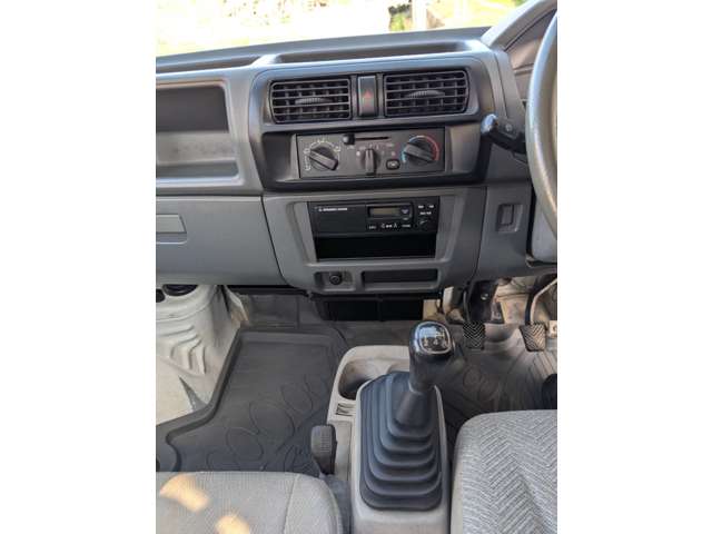 三菱 ミニキャブトラック ４ＷＤ H13年 (四国) 99