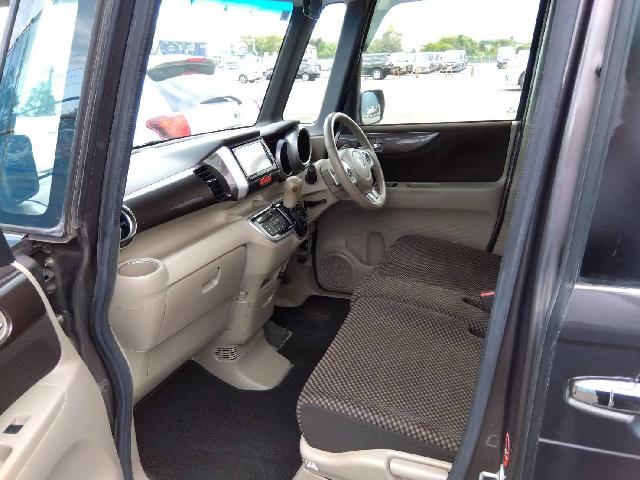 ホンダ Ｎ　ＢＯＸ＋ ６６０ Ｇ ターボＬパッケージ H25年 (四国) 99