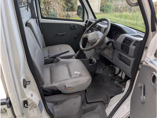三菱 ミニキャブトラック エアコン パワステ ４ＷＤ H14年 (四国) 99
