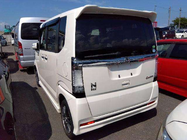 ホンダ Ｎ　ＢＯＸ ６６０ カスタムＧ Ａパッケージ ４ＷＤ H26年 (四国) 99