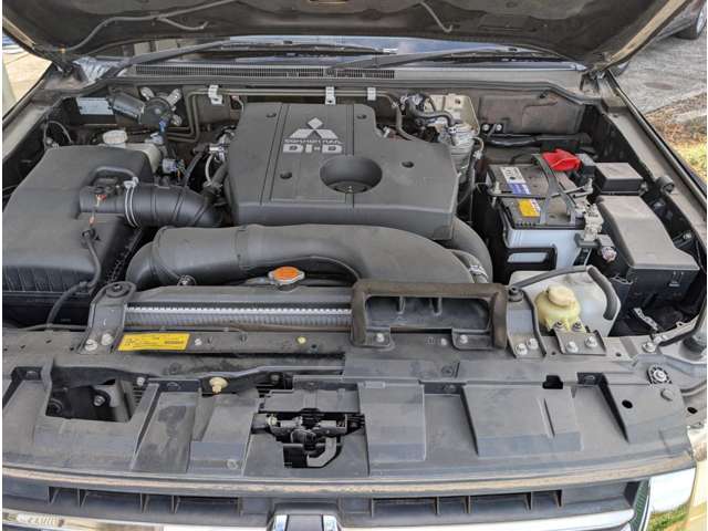 三菱 パジェロ ３．２ ロング ＧＲ ディーゼルターボ ４ＷＤ H24年 (四国) 99