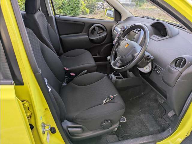 トヨタ ＷＩＬＬ−サイファ １．３Ｌ H15年 (四国) 99