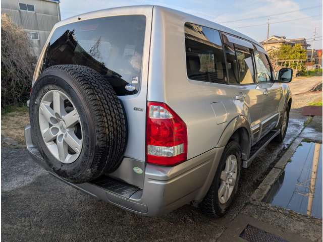 三菱 パジェロ ３．５ ロング スーパーエクシード ４ＷＤ H17年 (四国) 99
