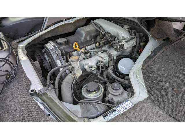 トヨタ ハイエースワゴン ３．０ スーパーカスタムＧ エクセレントパッケージ トリプルムーンルーフ ディーゼルＴ H9年 (四国) 99