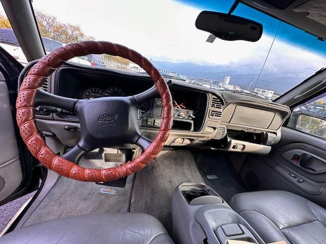 シボレー シボレータホ ４ＷＤ H17年 (四国) 99