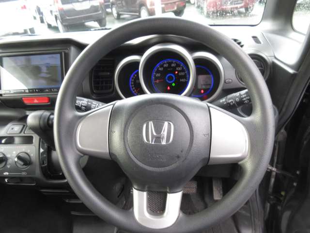 ホンダ Ｎ　ＢＯＸ ６６０ カスタムＧ H24年 (四国) 99
