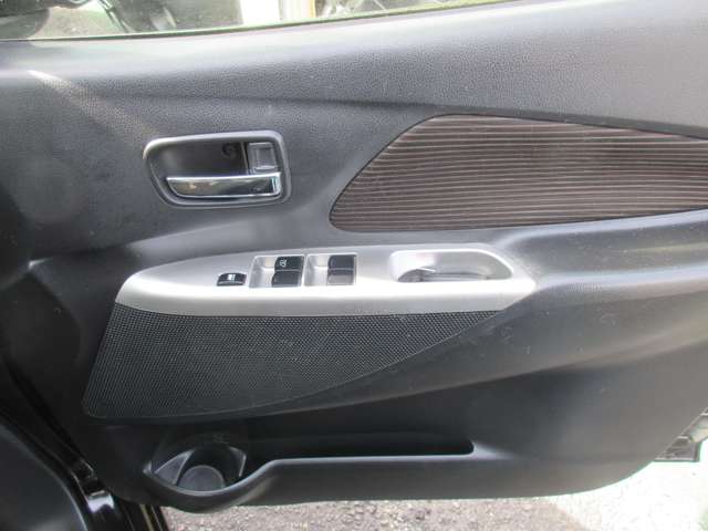 日産 デイズ ６６０ ハイウェイスターＸ H25年 (四国) 99