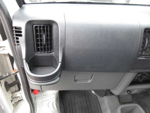 日産 ＮＶ１００クリッパー ６６０ ＤＸ H25年 (四国) 99