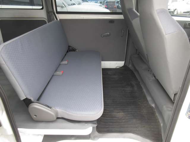 日産 ＮＶ１００クリッパー ６６０ ＤＸ H25年 (四国) 99