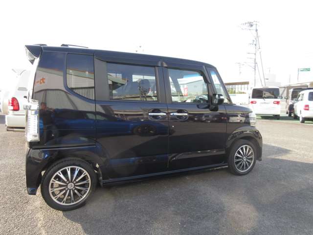 ホンダ Ｎ　ＢＯＸ ６６０ カスタムＧ ターボＳＳパッケージ H25年 (四国) 99