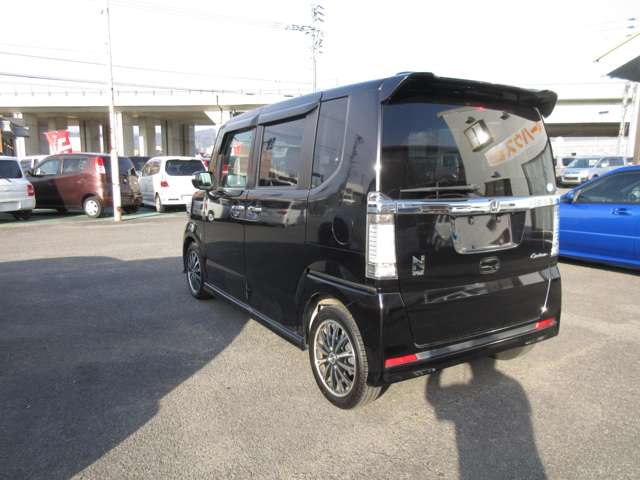 ホンダ Ｎ　ＢＯＸ ６６０ カスタムＧ ターボＳＳパッケージ H25年 (四国) 99
