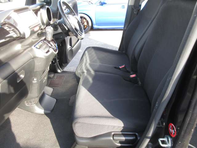 ホンダ Ｎ　ＢＯＸ ６６０ カスタムＧ ターボＳＳパッケージ H25年 (四国) 99