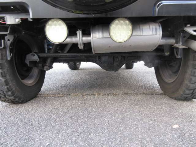 スズキ ジムニー ６６０ ＫＡＮＳＡＩ ４ＷＤ H11年 (四国) 99