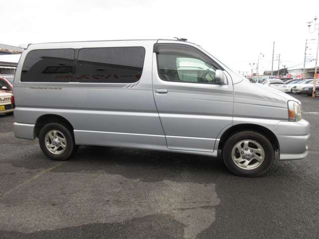 トヨタ ツーリングハイエース ２．７ Ｖパッケージ ４ＷＤ H13年 (四国) 99