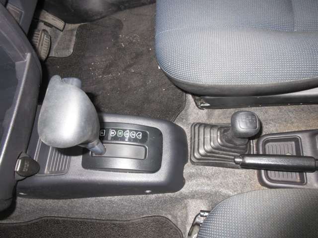 日産 キックス ６６０ ＲＸ ４ＷＤ H20年 (四国) 99