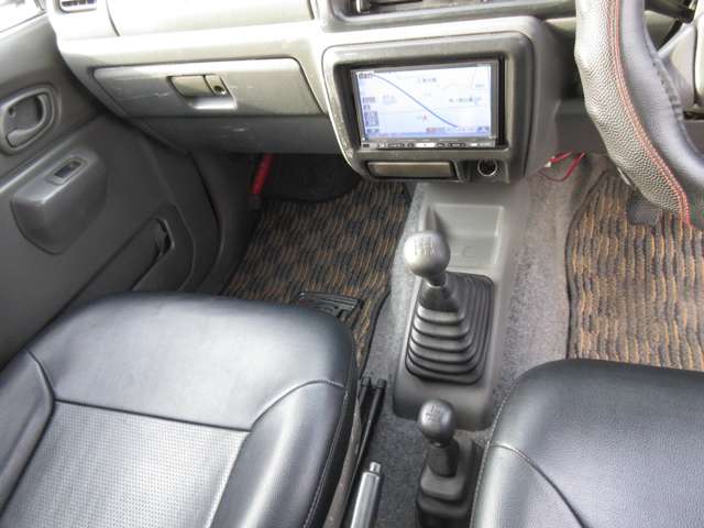 スズキ ジムニー ６６０ ＸＧ ４ＷＤ H13年 (四国) 99