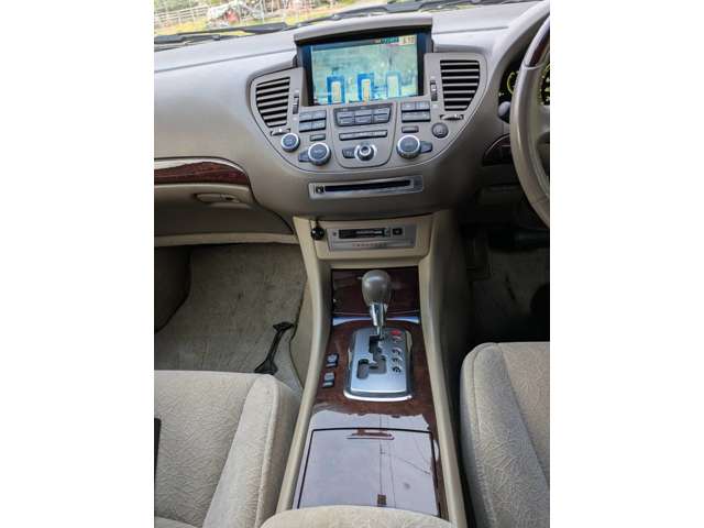 日産 プレジデント ４．５ ソブリン H15年 (四国) 99