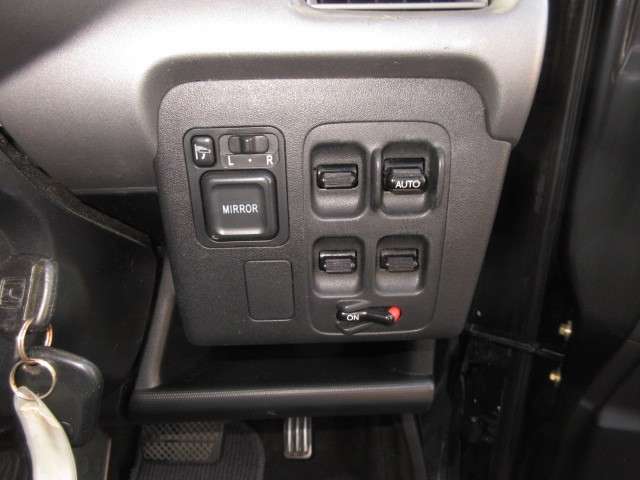 ホンダ ザッツ ６６０ ターボ H14年 (四国) 99