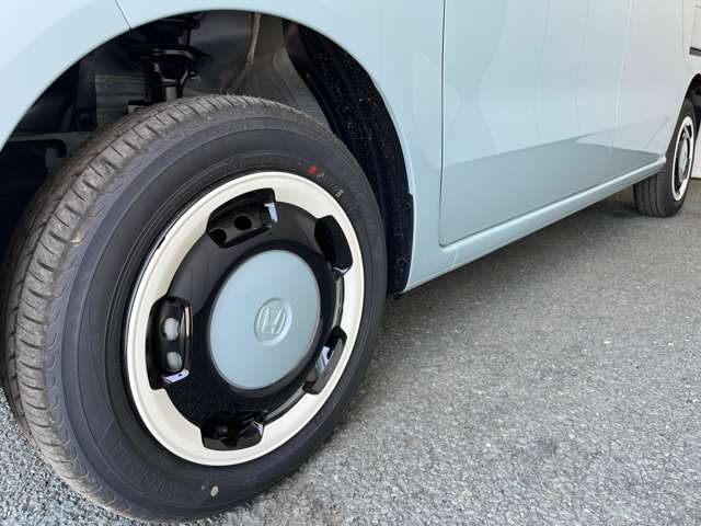 ホンダ Ｎ　ＢＯＸ ６６０ ファッションスタイル ２トーン ４ＷＤ R7年 (東北) 99