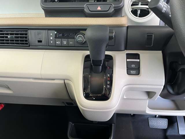 ホンダ Ｎ　ＢＯＸ ６６０ ファッションスタイル ２トーン ４ＷＤ R7年 (東北) 99