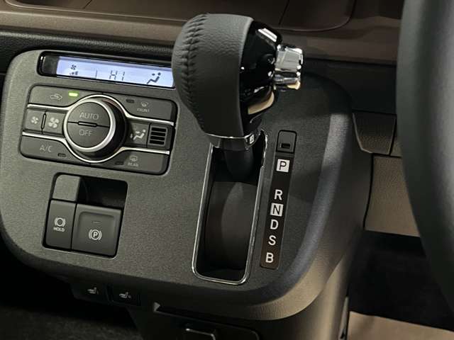 ダイハツ ムーヴ　キャンバス ６６０ セオリー Ｇ ４ＷＤ R8年 (東北) 99