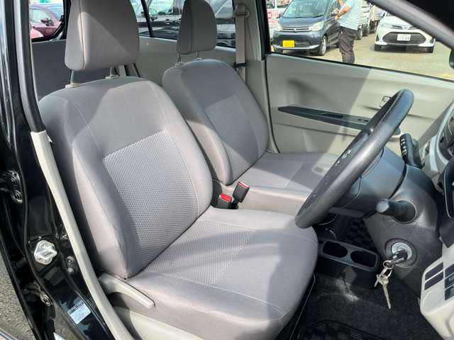 ダイハツ ミラ　イース ６６０ ＬＦ ４ＷＤ H26年 (東北) 99