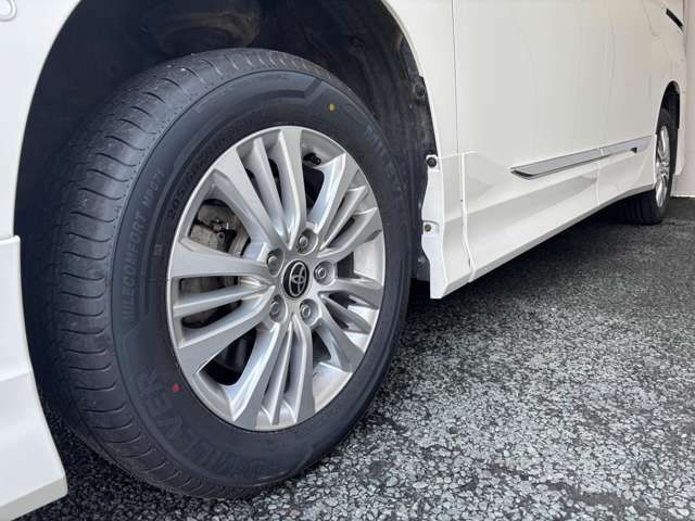 トヨタ ノア ２．０ Ｓ－Ｚ ４ＷＤ R4年 (東北) 99
