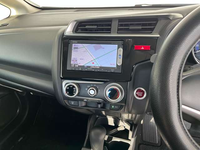 ホンダ フィット １．３ １３Ｇ Ｆパッケージ H26年 (東北) 99