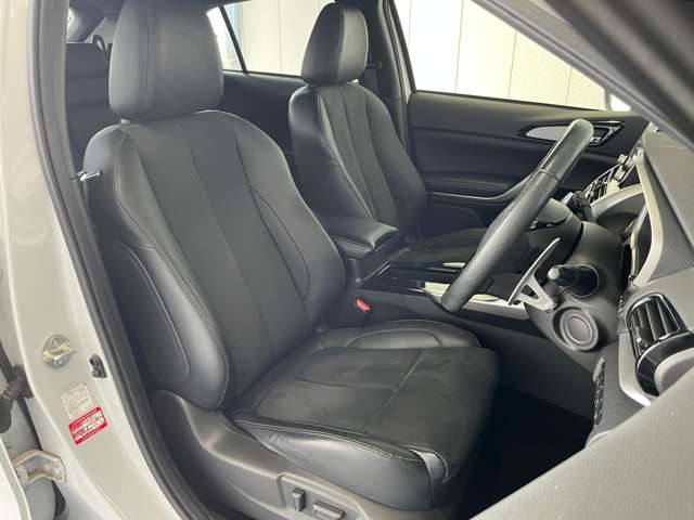 三菱 エクリプス　クロス　ＰＨＥＶ ＰＨＥＶ ２．４ Ｐ ４ＷＤ R3年 (東北) 99